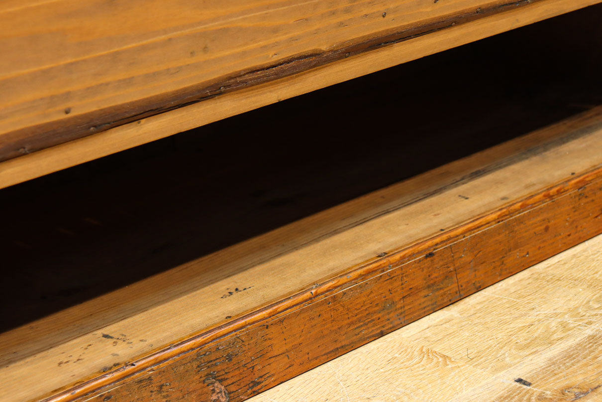 Antique Shoebox BB3376