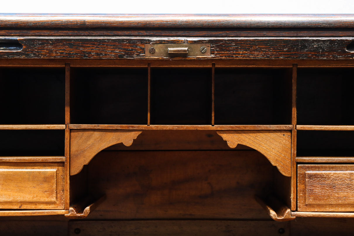Desk BB3378