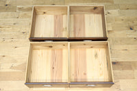 ゆらゆらガラスが引き立つ上品な佇まいをしたガラスケース　BB3379