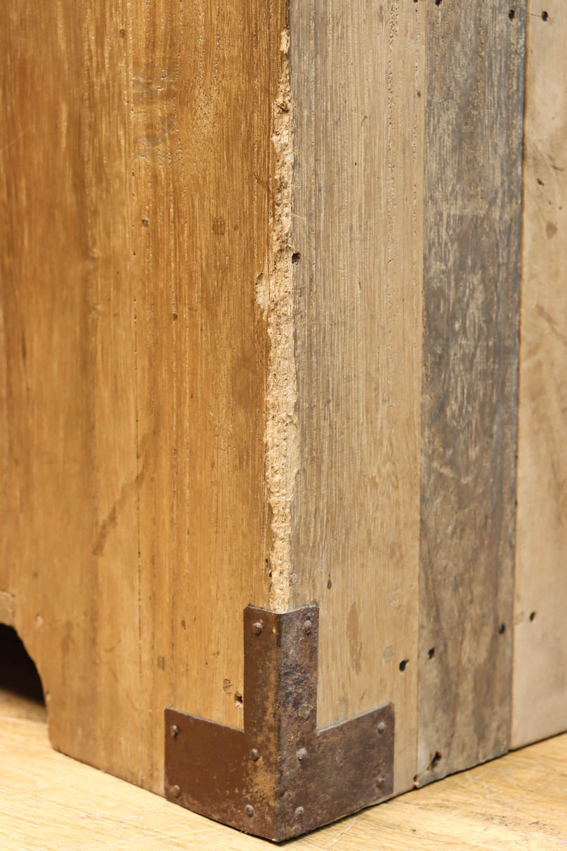 扇面装飾金具が縁起良い枕箪笥　BB3388