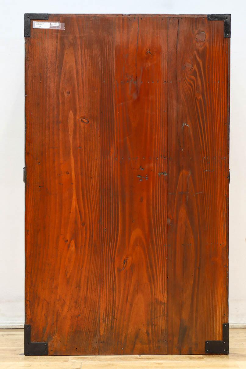 唐獅子の装飾金具が圧巻の華やかで凛々しい仙台箪笥　BB3391