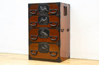 唐獅子の装飾金具が圧巻の華やかで凛々しい仙台箪笥　BB3391