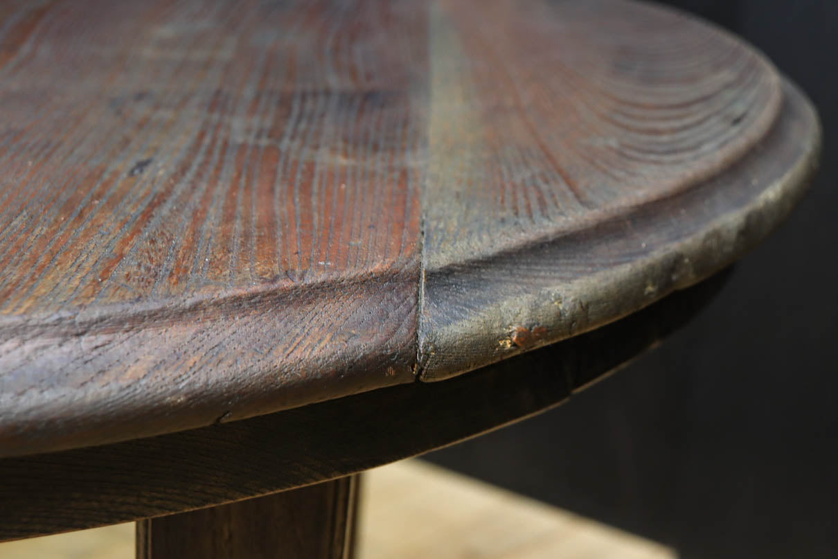 上質なオークの杢目の落ち着いた面持ちあるコーヒーテーブル　BB3393