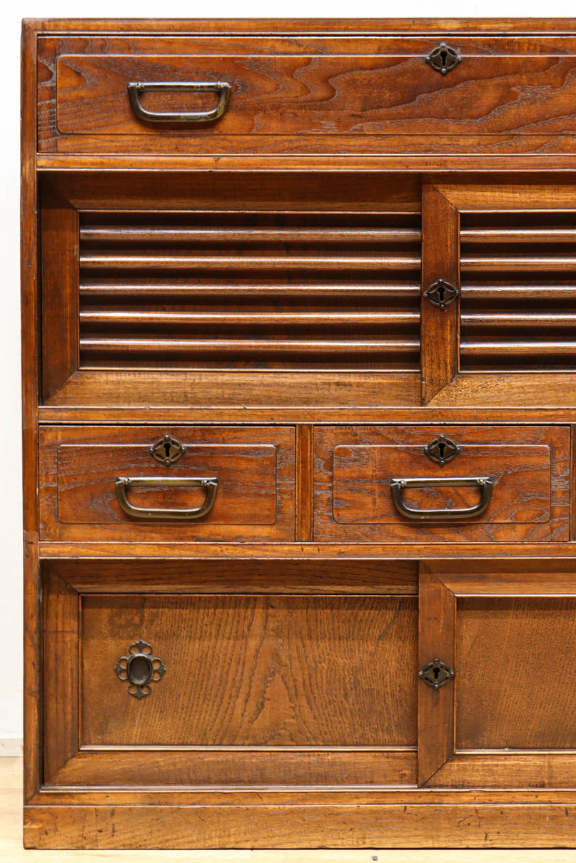 Merchant Chest BB3400