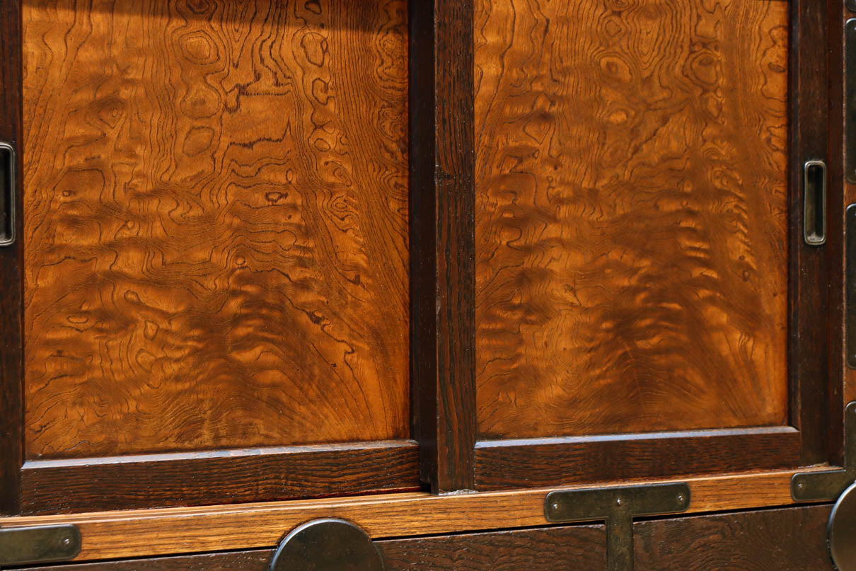 Merchant Chest BB3407