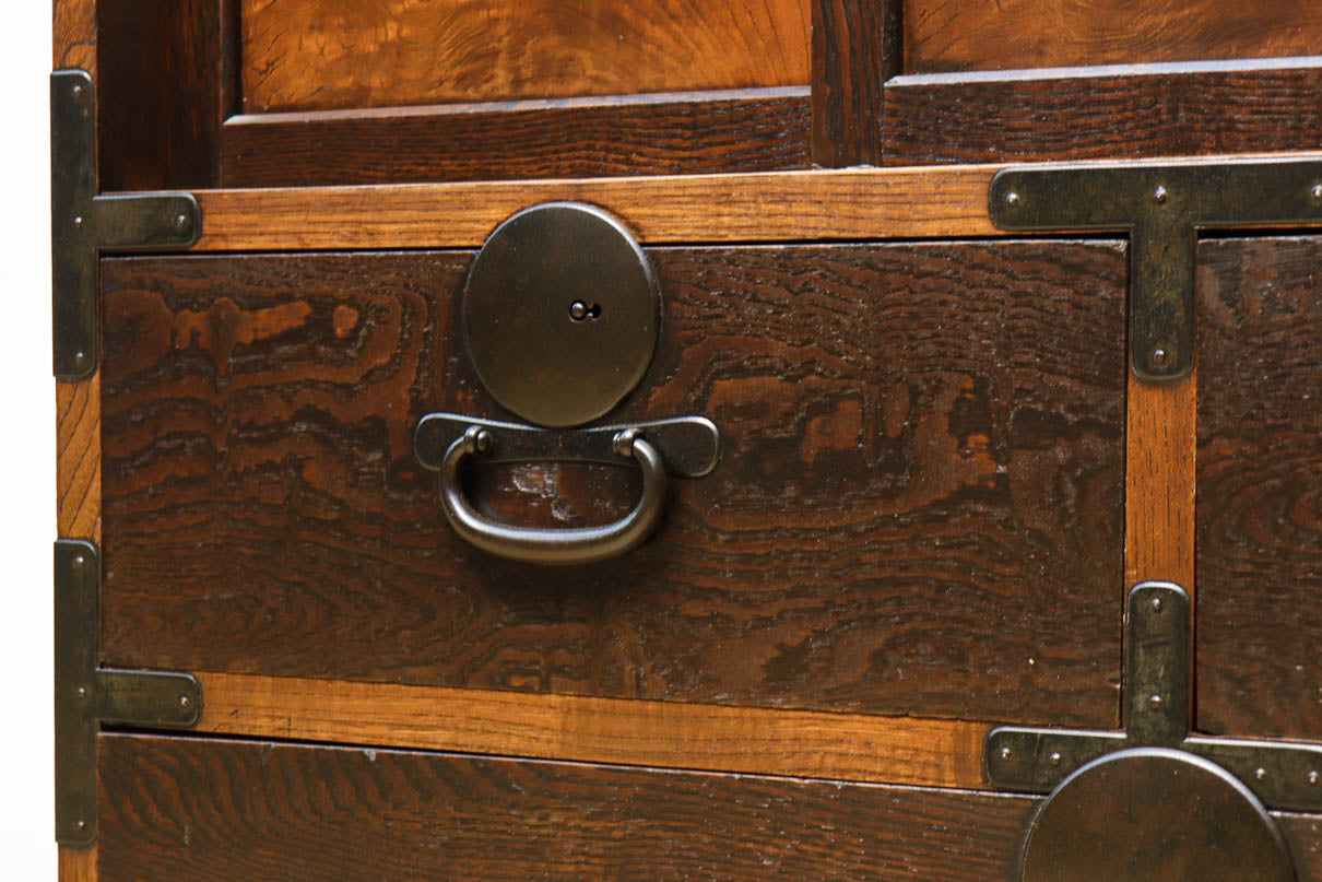 Merchant Chest BB3407
