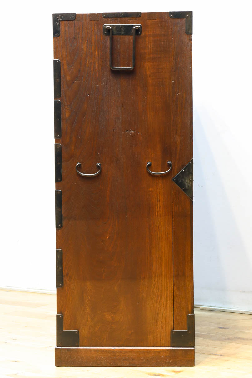 Merchant Chest BB3407