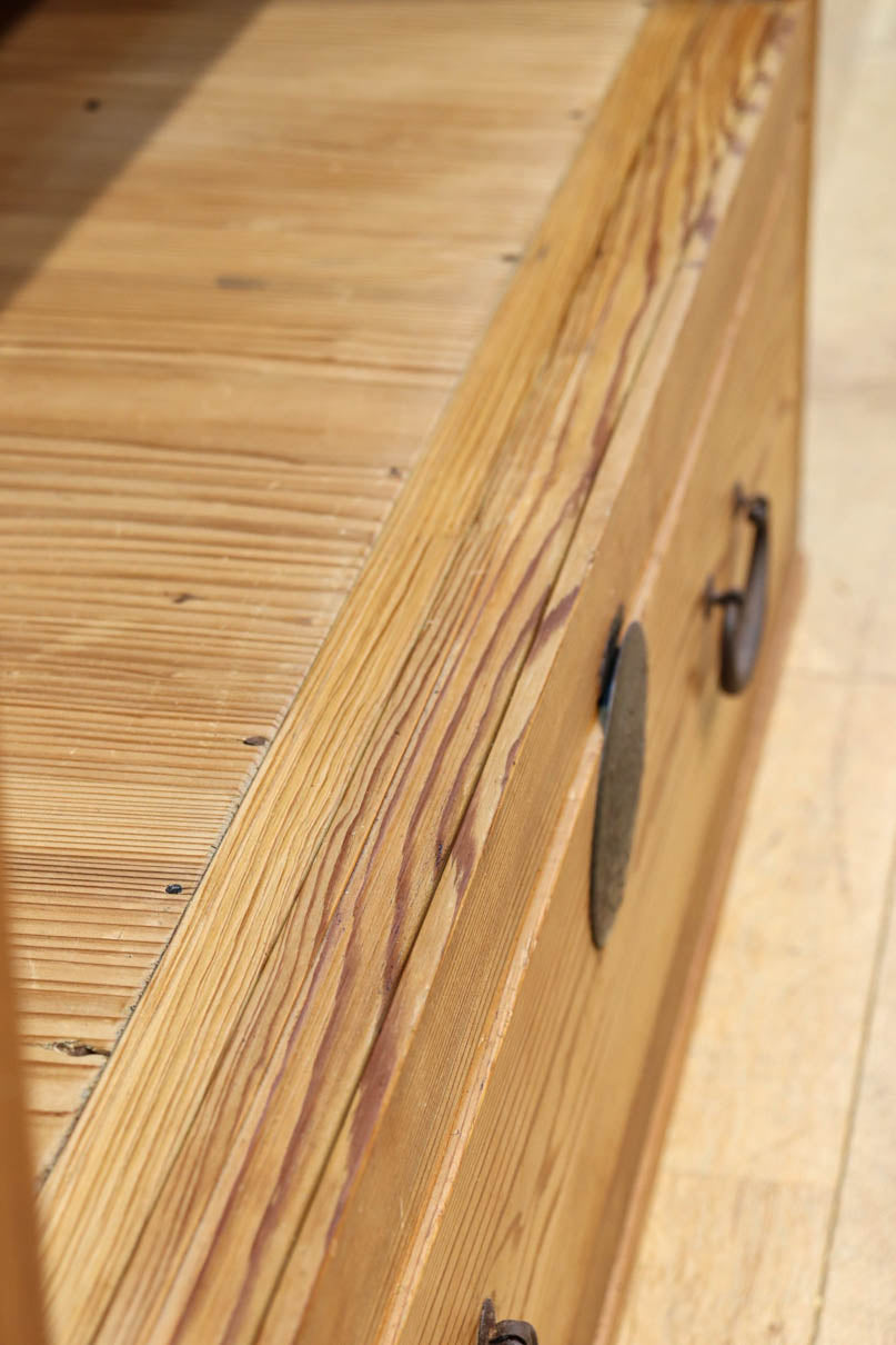 Merchant Chest BB3408