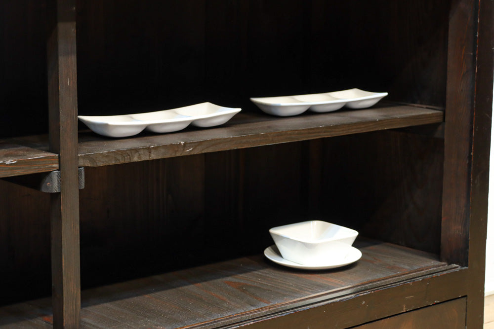 十字枠のゆらゆらガラスがレトロ感を漂わせるレトロガラスケース　BB3414