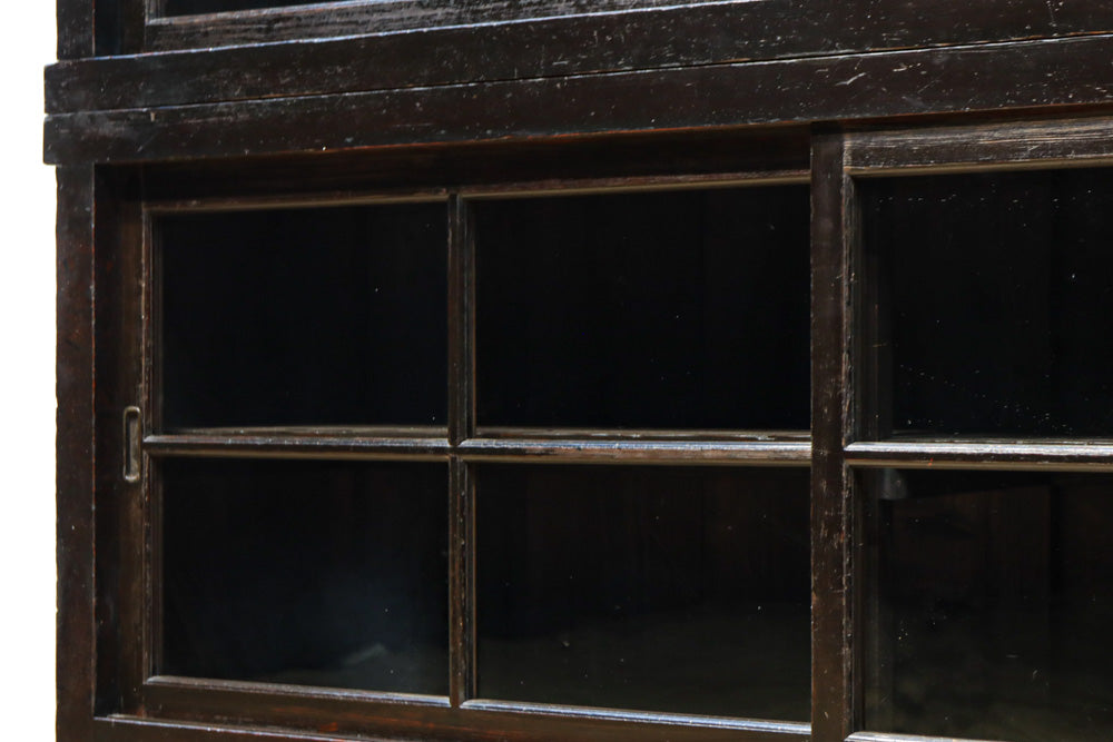 十字枠のゆらゆらガラスがレトロ感を漂わせるレトロガラスケース　BB3414