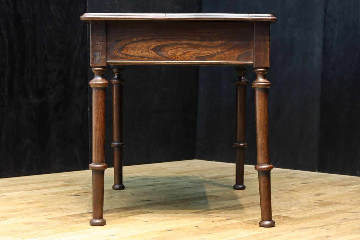 Desk BB3417