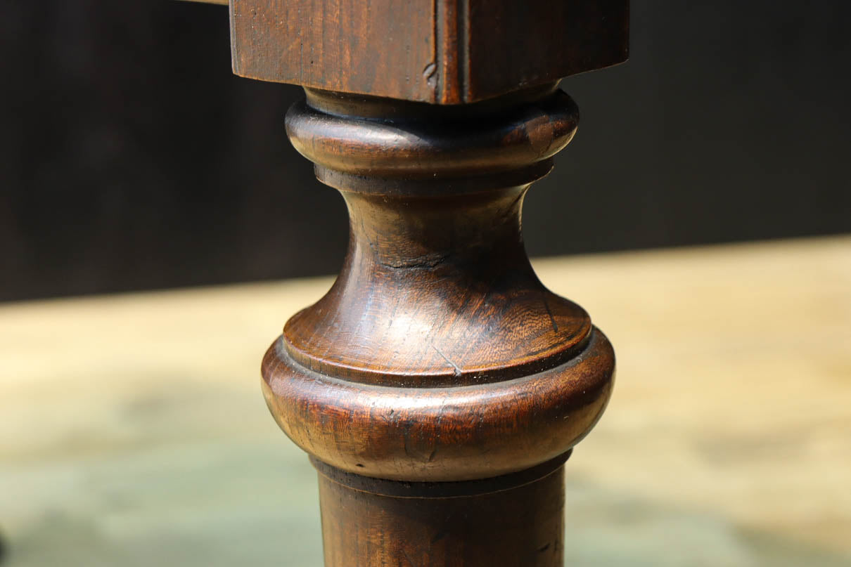 Desk BB3417