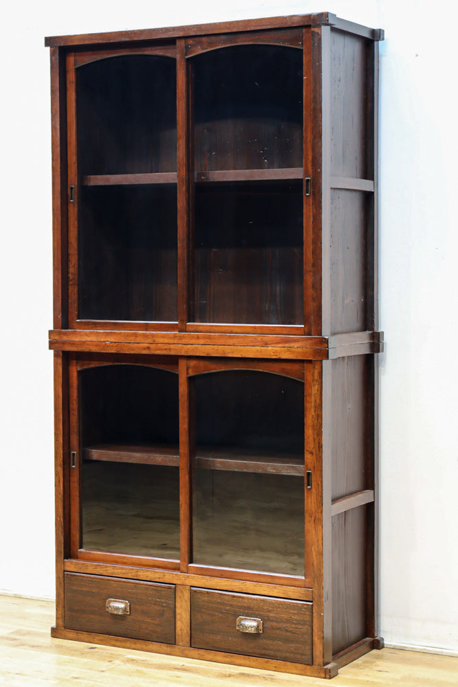 Glass case BB3419