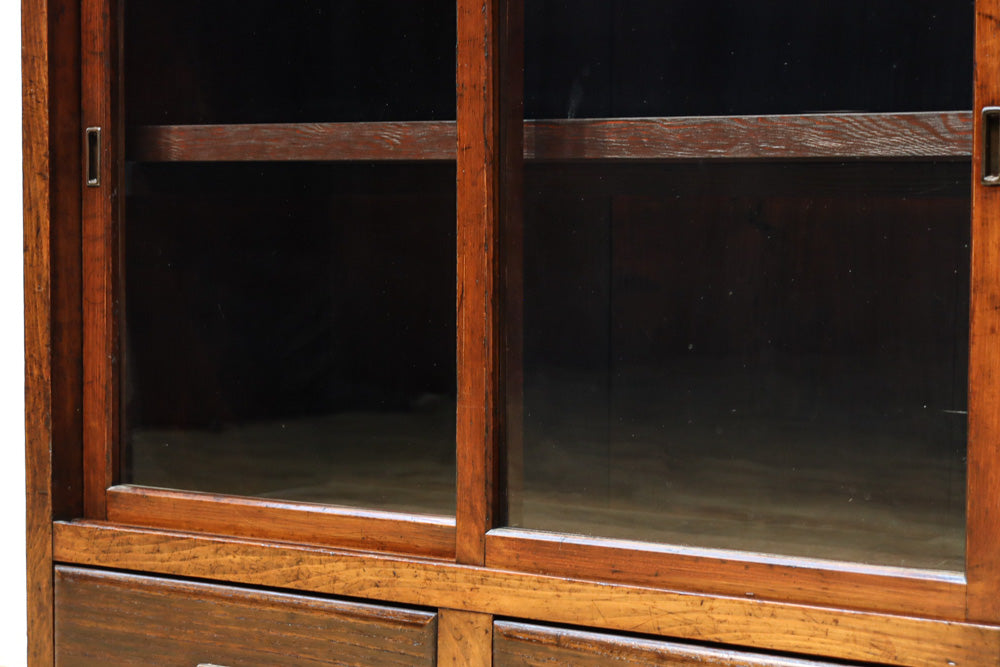 Glass case BB3419