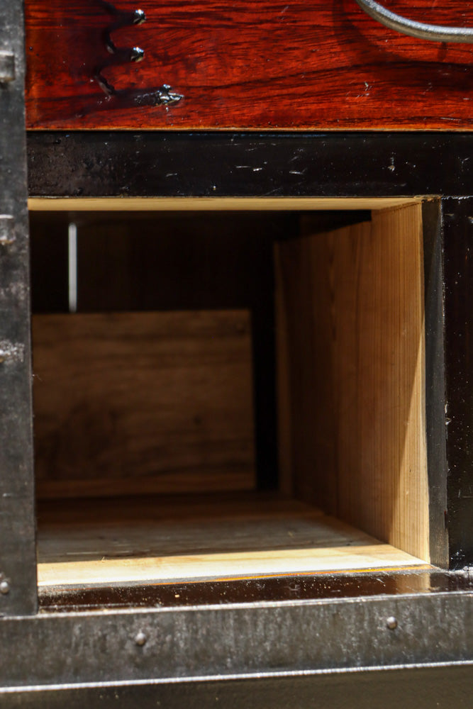 Clothing Chest BB3422