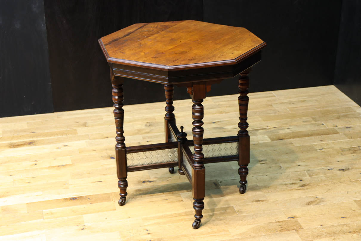Coffee table BB3425