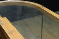 L-shaped glass display case BB3428