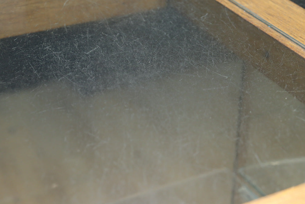 L-shaped glass display case BB3428