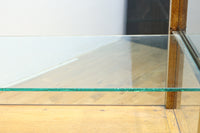 L-shaped glass display case BB3428