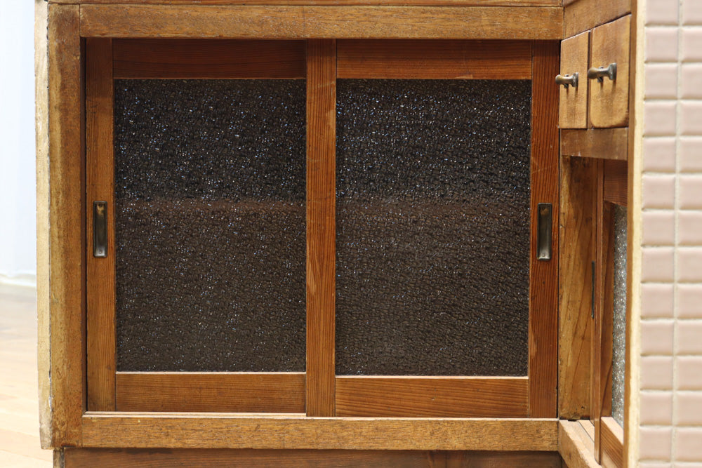 L-shaped glass display case BB3428