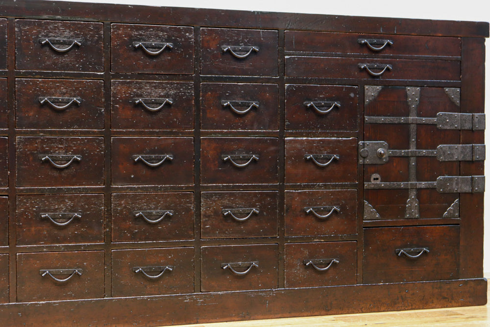 Storage Chest BB3429