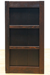 欅杢目が見事な格調ある面持ちの収納箪笥　BB3431