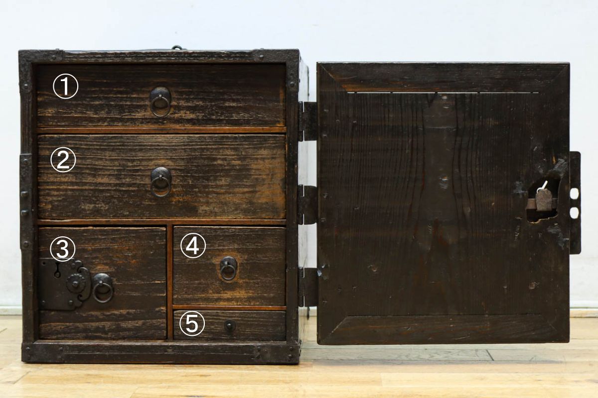 Small size Box-shaped ship chest BB3447 