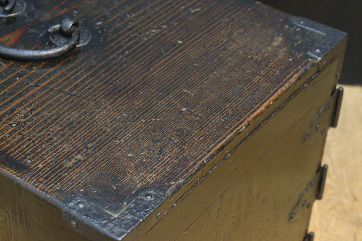 Small size Box-shaped ship chest BB3447 