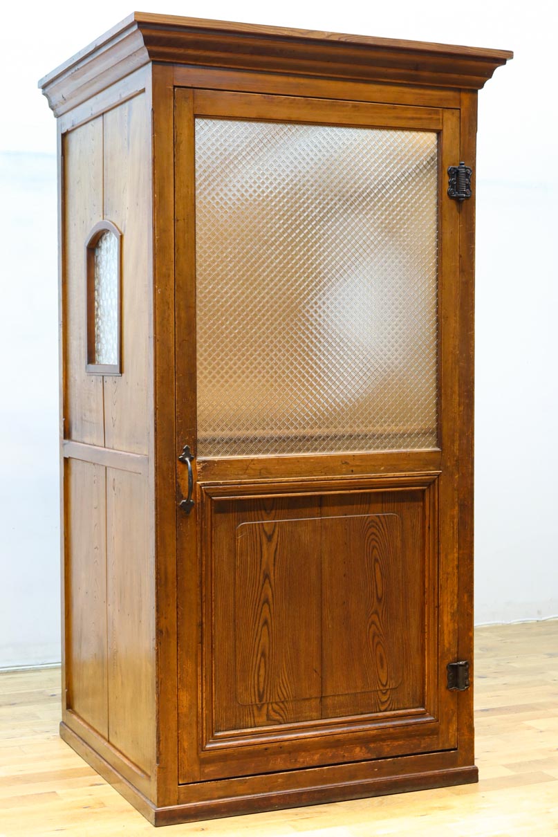 珍品‼︎ レトロな空間を演出するクローゼット　BB3448