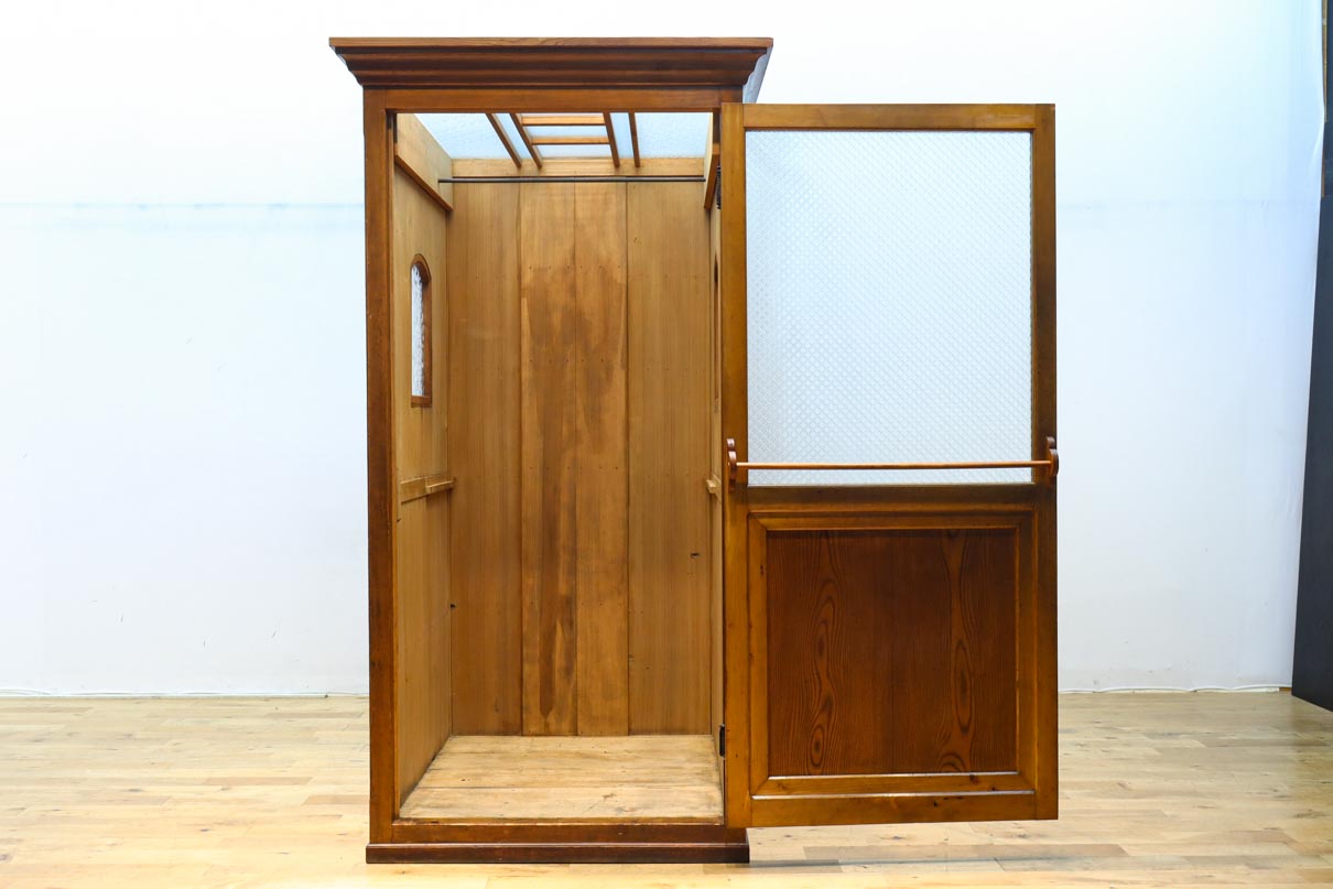 珍品‼︎ レトロな空間を演出するクローゼット　BB3448