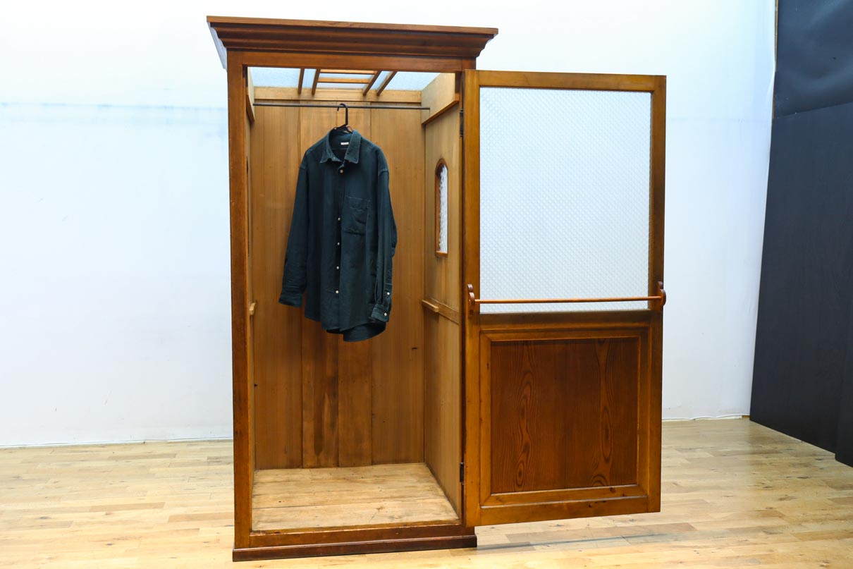 珍品‼︎ レトロな空間を演出するクローゼット　BB3448