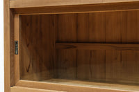 稀少‼︎ 温かみのある木地色に引き出しを上下に備えたレトロオークガラスケース　BB3450