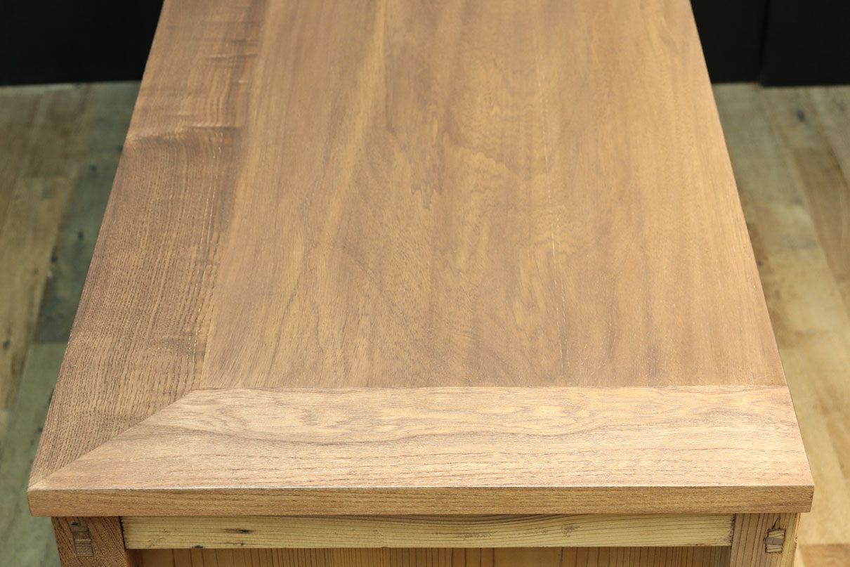 稀少‼︎ 温かみのある木地色に引き出しを上下に備えたレトロオークガラスケース　BB3450