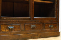 ゆらゆらガラスとレリーフ彫刻で優しい雰囲気のガラスケース　BB3452