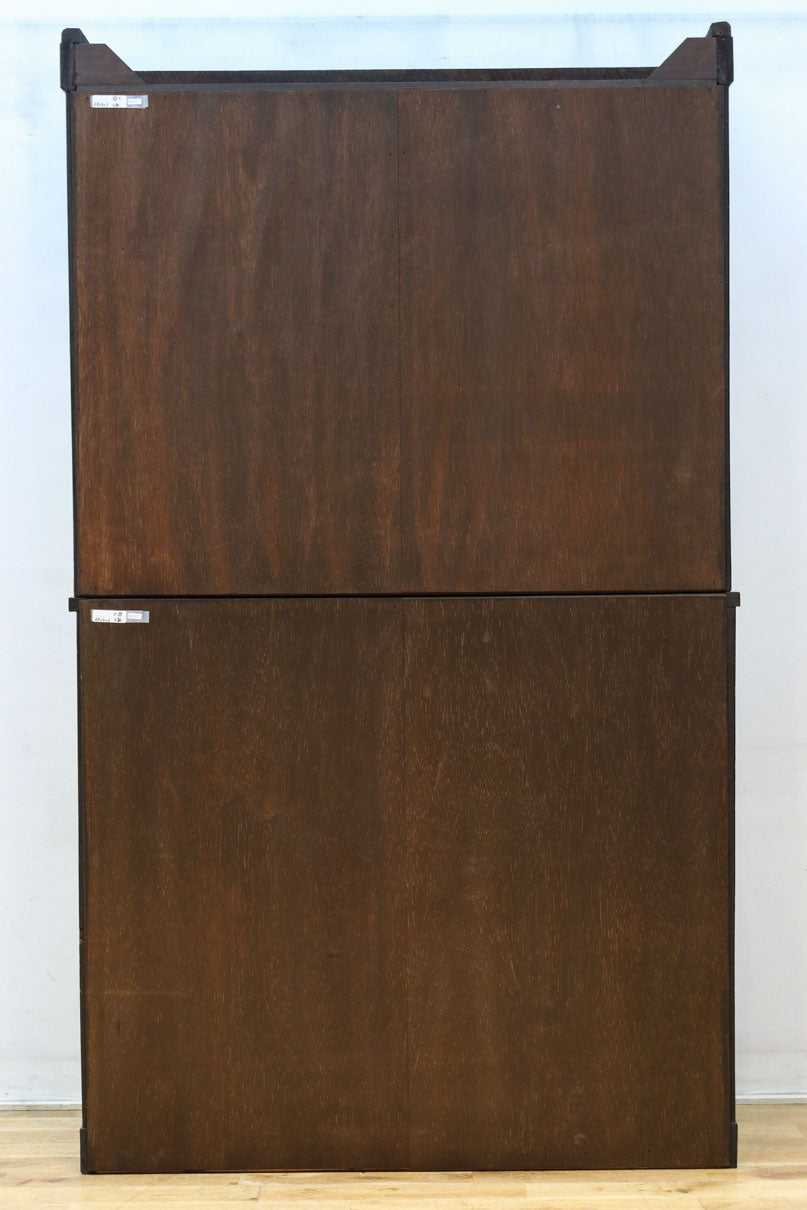 ゆらゆらガラスとレリーフ彫刻で優しい雰囲気のガラスケース　BB3452