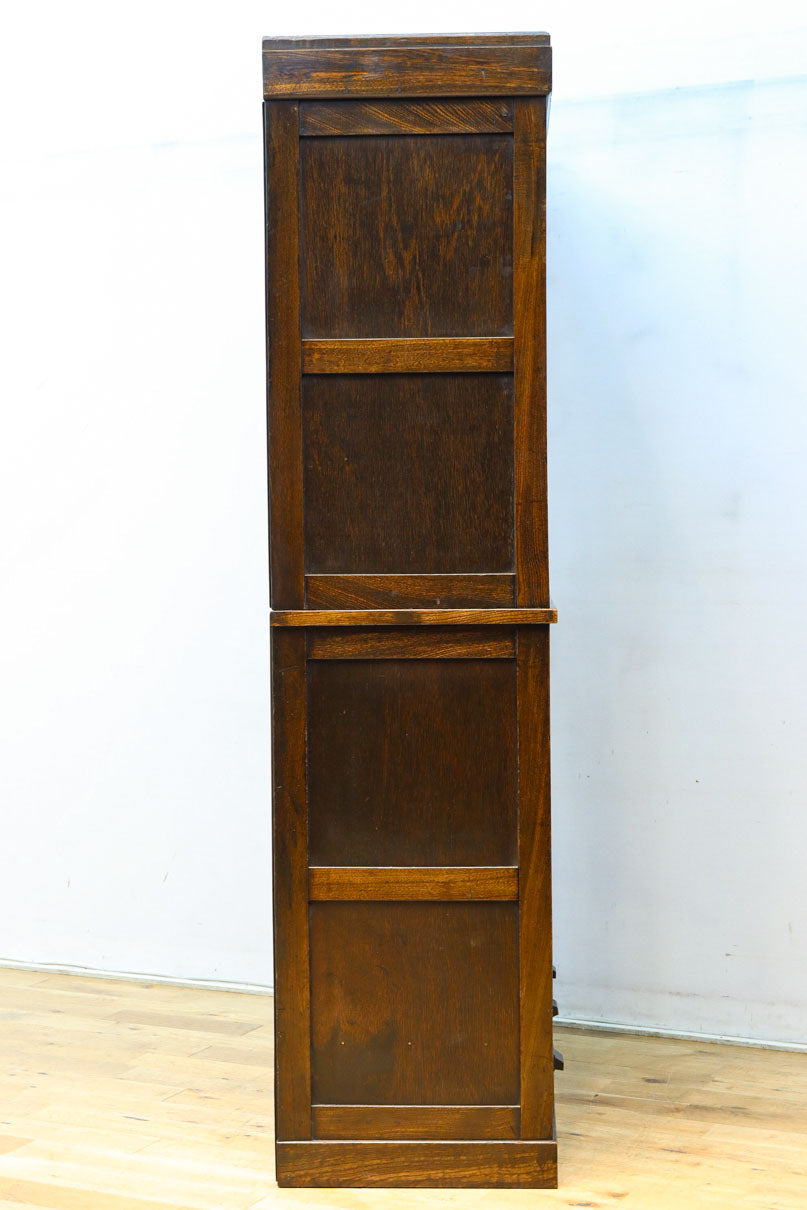 ゆらゆらガラスとレリーフ彫刻で優しい雰囲気のガラスケース　BB3452