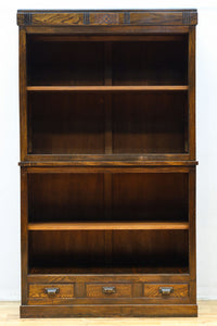 ゆらゆらガラスとレリーフ彫刻で優しい雰囲気のガラスケース　BB3452