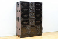 極上‼︎ 縁起の良い絵柄の装飾金具で華やかに飾られた庄内六丁曳き衣裳箪笥　BB3454