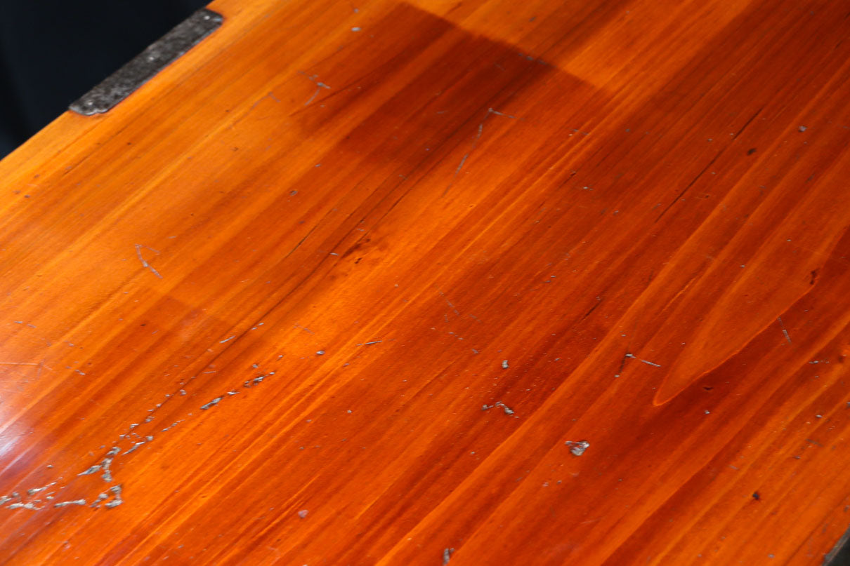 極上‼︎ 縁起の良い絵柄の装飾金具で華やかに飾られた庄内六丁曳き衣裳箪笥　BB3454