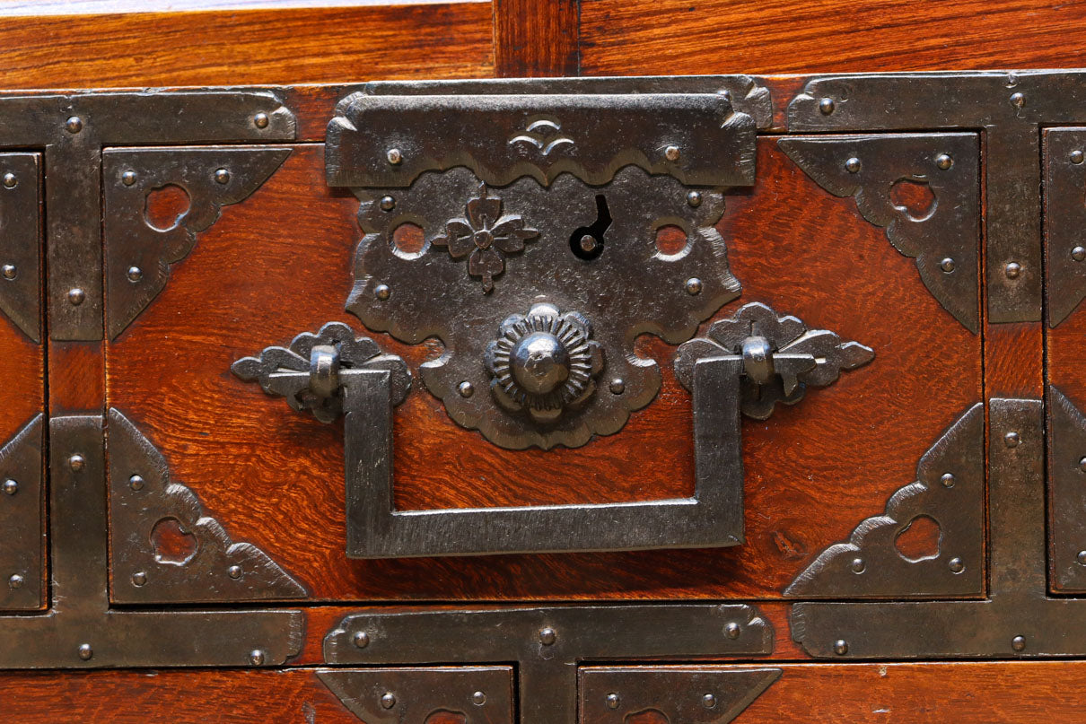 Small size Merchant Chest BB3455