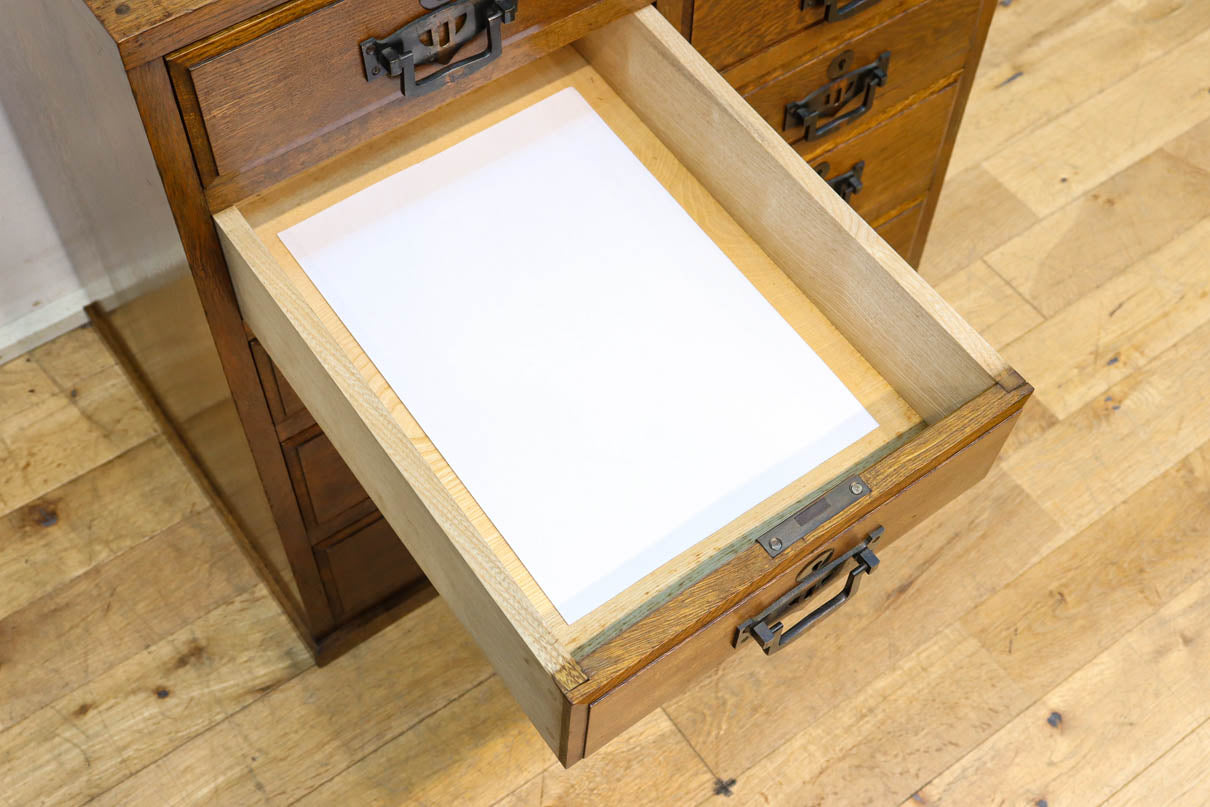 Retro Furniture BB3468