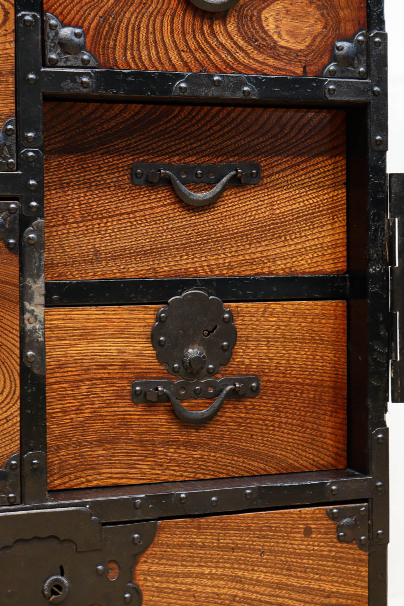 Clothing Chest BB3493