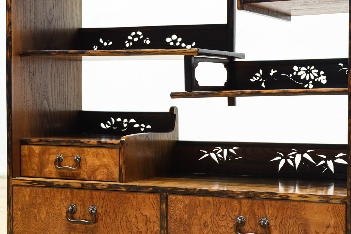 Display shelf BB3495