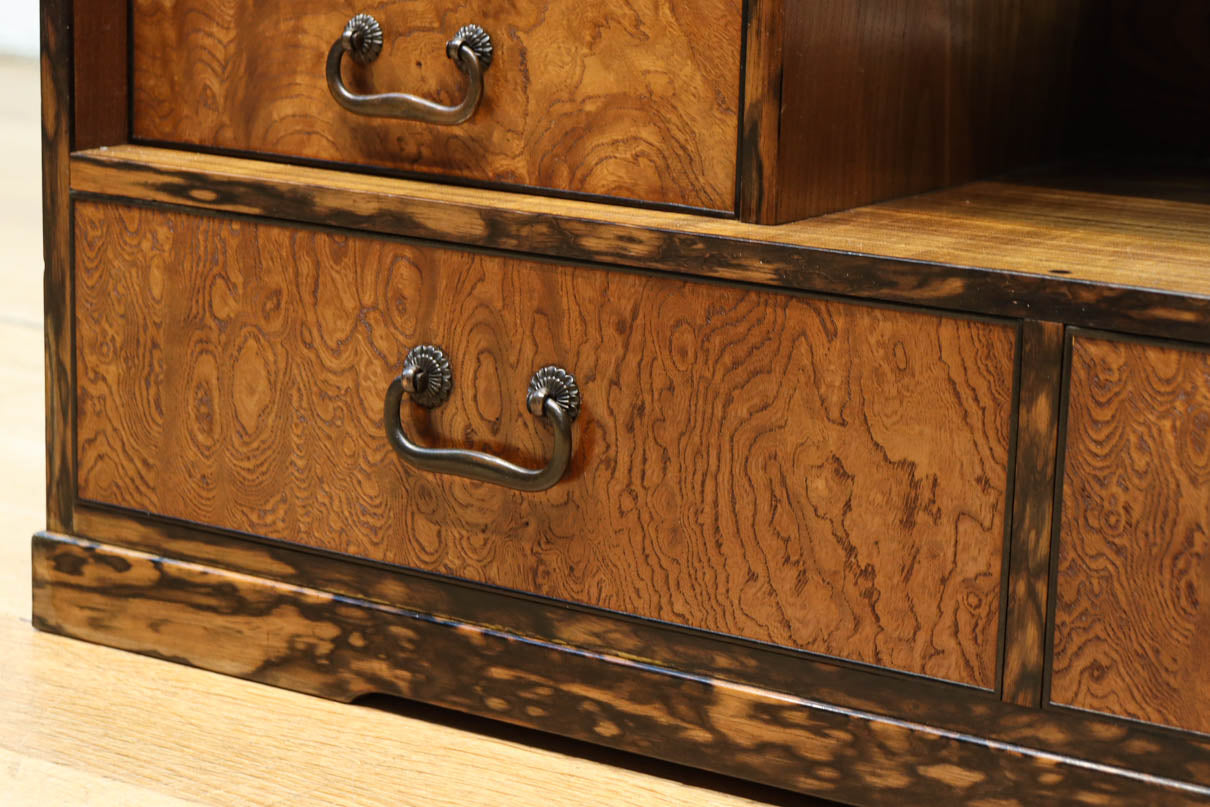Display shelf BB3495