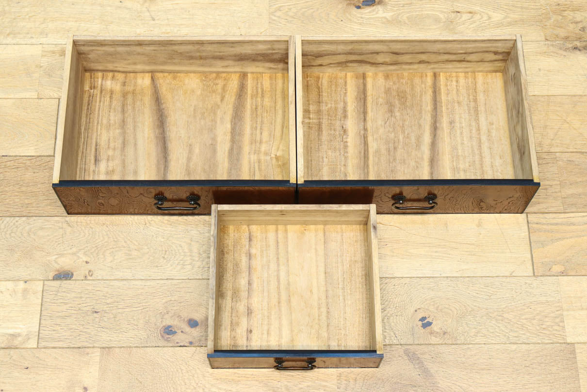 Display shelf BB3495