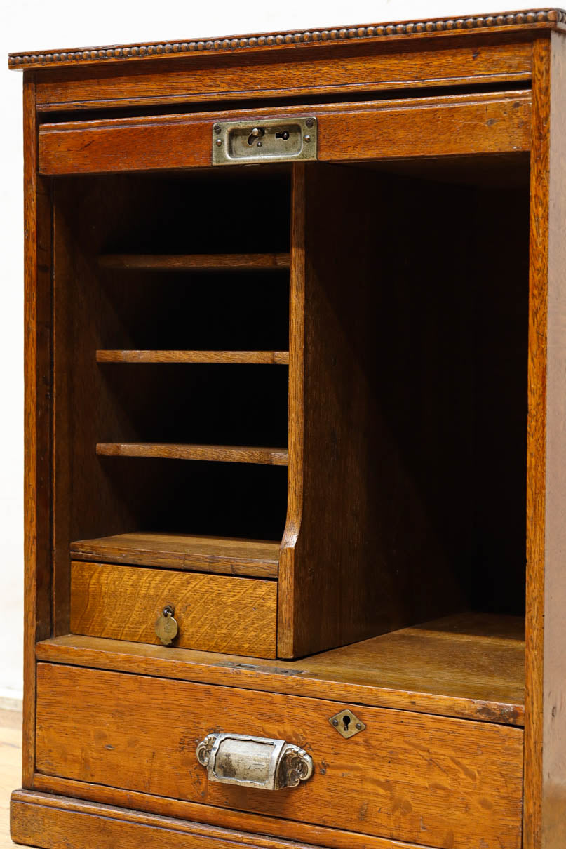 Retro Furniture BB3509