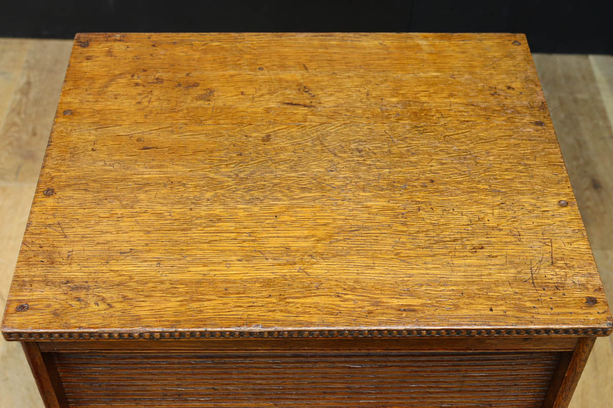 Retro Furniture BB3509