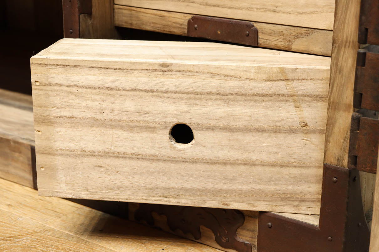 Clothing Chest BB3540