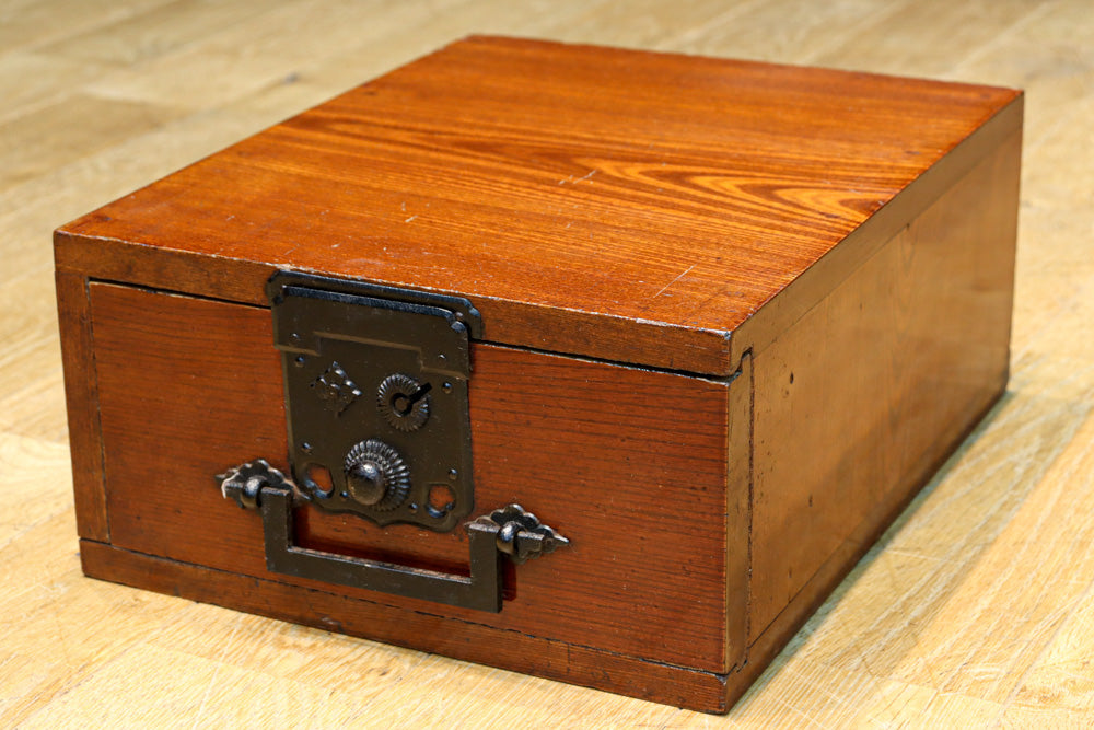 Retro Furniture BB3641
