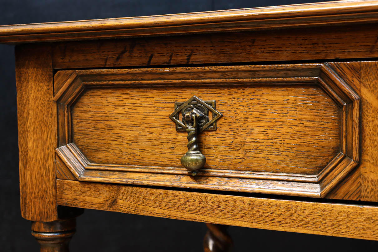 Retro Furniture BB3646